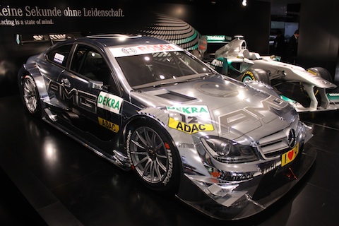 110913_DTM_Mercedes_rechts